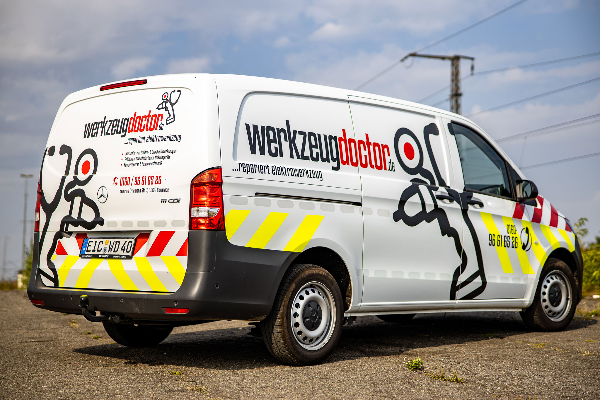 Werkzeugdoctor Servicefahrzeug — Mercedes Vito mit Firmenbranding